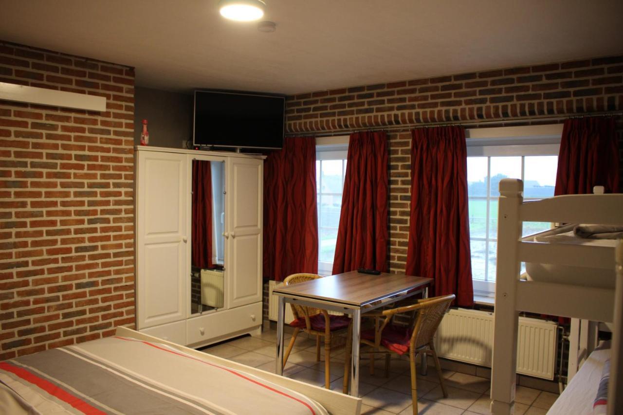 Breeden Steeger Hoeve Lichtervelde المظهر الخارجي الصورة